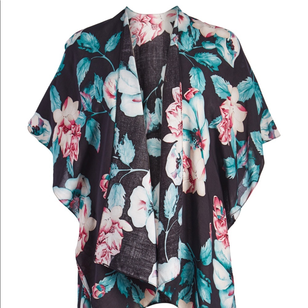 NWOT Black Floral Kimono